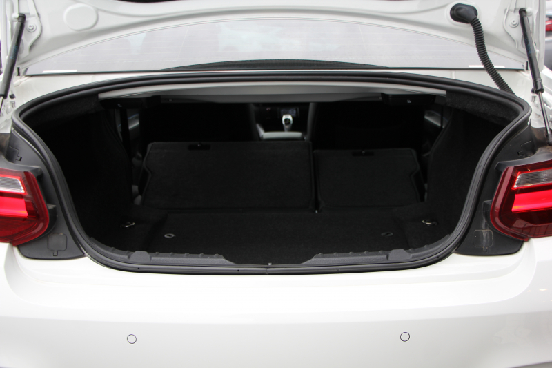 BMW 2シリーズ M240i ｸｰﾍﾟ変更後NEWｴﾝｼﾞﾝ B58直6ﾀｰﾎﾞ340馬力 ﾋｰﾀ-黒革 ｱﾀﾞﾌﾟﾃｨﾌﾞMｻｽ Mspﾌﾞﾚｰｷ HDDﾅﾋﾞBluetooth接続 Bｶﾒﾗ 衝突軽減ﾌﾞﾚｰｷ 車線逸脱警告 歩行者警告 ﾌﾞﾚｰｷ付ｸﾙｺﾝ ｽﾏｰﾄｷｰ ﾊﾟﾄﾞﾙｼﾌﾄ 2年保証