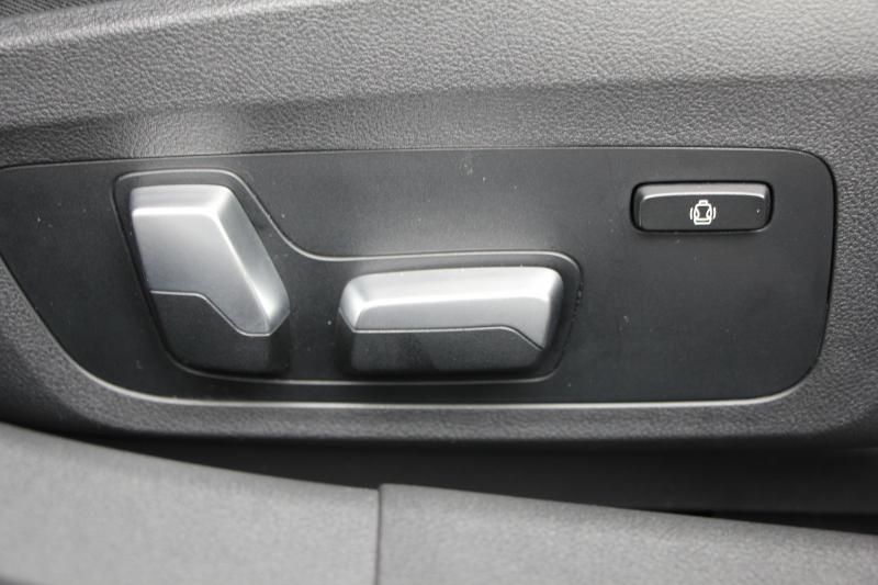 BMW 3シリーズ 320d Xdrive Mｽﾎﾟｰﾂ ﾌｧﾄﾄﾗｯｸ&ｺﾝﾌｫｰﾄP 4WD Individualﾌｨｵﾅﾚｯﾄﾞ&ﾌﾞﾗｯｸｺﾝﾋﾞﾒﾘﾉﾚｻﾞｰ ｱﾀﾞﾌﾟﾃｨﾌﾞMｻｽ Mｽﾎﾟｰﾂﾌﾞﾚｰｷ 19AW Pｱｼｽﾄﾌﾟﾗｽ 360度ｶﾒﾗ BMWﾗｲﾌﾞｺｯｸﾋﾟｯﾄﾞｱｯﾌﾟﾙｶｰﾌﾟﾚｲ HDDﾅﾋﾞLEDﾍｯﾄﾞﾗｲﾄ 電動ﾄﾗﾝｸ 2年保証