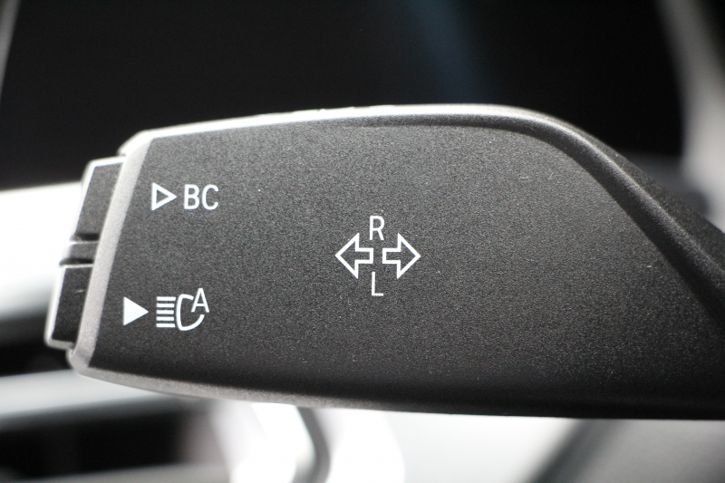 BMW 3シリーズ 320i Mｽﾎﾟｰﾂ ﾊｲﾗｲﾝ ﾌｧｽﾄﾄﾗｯｸ&ｺﾝﾌｫｰﾄP ﾋｰﾀｰ黒革 HUD ｱﾀﾞﾌﾟﾃｨﾌﾞMｻｽ Mspﾌﾞﾚｰｷ 19AW ﾀｯﾁﾊﾟﾈﾙ対応HDDﾅﾋﾞｱｯﾌﾟﾙｶｰﾌﾟﾚｲ 電動ﾄﾗﾝｸ LEDﾍｯﾄﾞﾗｲﾄ ｵｰﾄﾊｲﾋﾞｰﾑ Pｱｼｽﾄ 追従ACC ｽﾃｱｻﾎﾟｰﾄ 2年保証