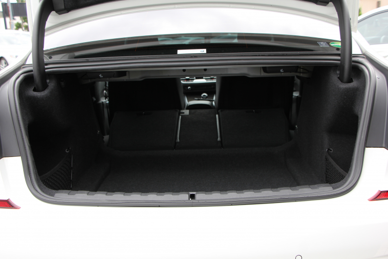 BMW 3シリーズ 320i Mｽﾎﾟｰﾂ ﾊｲﾗｲﾝ ﾌｧｽﾄﾄﾗｯｸ&ｺﾝﾌｫｰﾄP ﾋｰﾀｰ黒革 HUD ｱﾀﾞﾌﾟﾃｨﾌﾞMｻｽ Mspﾌﾞﾚｰｷ 19AW ﾀｯﾁﾊﾟﾈﾙ対応HDDﾅﾋﾞｱｯﾌﾟﾙｶｰﾌﾟﾚｲ 電動ﾄﾗﾝｸ LEDﾍｯﾄﾞﾗｲﾄ ｵｰﾄﾊｲﾋﾞｰﾑ Pｱｼｽﾄ 追従ACC ｽﾃｱｻﾎﾟｰﾄ 2年保証