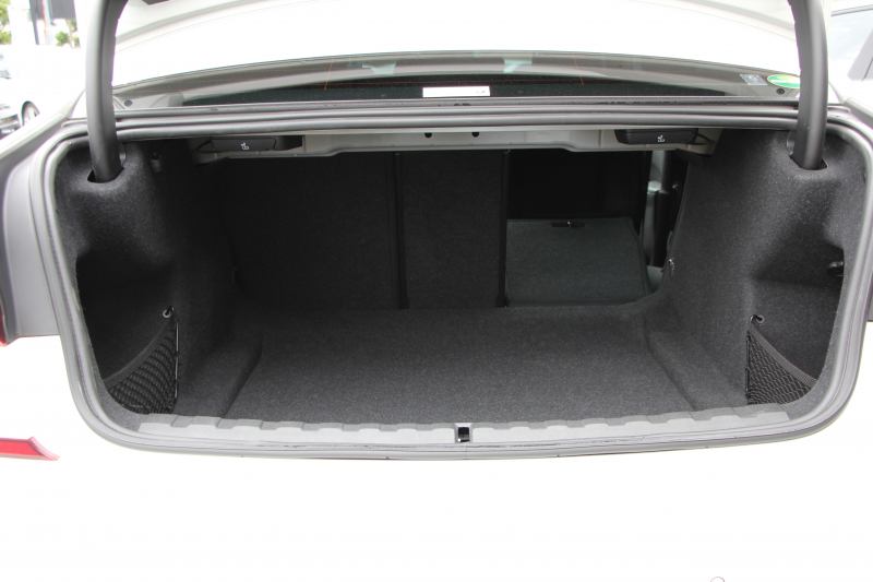 BMW 3シリーズ 320i Mｽﾎﾟｰﾂ ﾊｲﾗｲﾝ ﾌｧｽﾄﾄﾗｯｸ&ｺﾝﾌｫｰﾄP ﾋｰﾀｰ黒革 HUD ｱﾀﾞﾌﾟﾃｨﾌﾞMｻｽ Mspﾌﾞﾚｰｷ 19AW ﾀｯﾁﾊﾟﾈﾙ対応HDDﾅﾋﾞｱｯﾌﾟﾙｶｰﾌﾟﾚｲ 電動ﾄﾗﾝｸ LEDﾍｯﾄﾞﾗｲﾄ ｵｰﾄﾊｲﾋﾞｰﾑ Pｱｼｽﾄ 追従ACC ｽﾃｱｻﾎﾟｰﾄ 2年保証