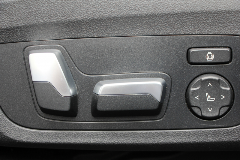 BMW 3シリーズ 320i Mｽﾎﾟｰﾂ ﾊｲﾗｲﾝ ﾌｧｽﾄﾄﾗｯｸ&ｺﾝﾌｫｰﾄP ﾋｰﾀｰ黒革 HUD ｱﾀﾞﾌﾟﾃｨﾌﾞMｻｽ Mspﾌﾞﾚｰｷ 19AW ﾀｯﾁﾊﾟﾈﾙ対応HDDﾅﾋﾞｱｯﾌﾟﾙｶｰﾌﾟﾚｲ 電動ﾄﾗﾝｸ LEDﾍｯﾄﾞﾗｲﾄ ｵｰﾄﾊｲﾋﾞｰﾑ Pｱｼｽﾄ 追従ACC ｽﾃｱｻﾎﾟｰﾄ 2年保証