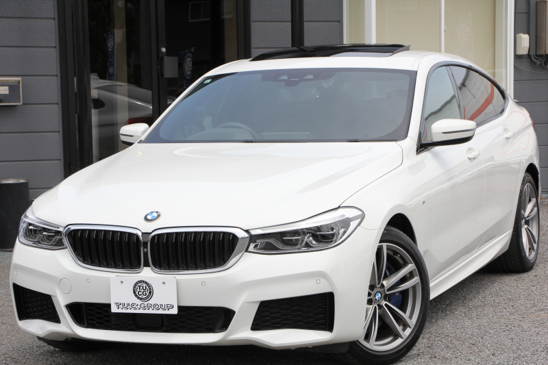 BMW 6シリーズ 630i ｸﾞﾗﾝﾂｰﾘｽﾓ Mｽﾎﾟｰﾂ ｾﾚｸﾄ&ｲﾉﾍﾞｰｼｮﾝP ﾊﾟﾉﾗﾏｻﾝﾙｰﾌ 全席ﾋｰﾀｰ黒革 ﾊｰﾏﾝｶｰﾄﾞﾝ ﾃﾞｨｽﾌﾟﾚｲｷｰ ﾘﾓｰﾄﾊﾟｰｷﾝｸﾞﾘｱｼｰﾄ可倒調整 ｼﾞｪｽﾁｬｰｺﾝﾄﾛｰﾙ LEDﾍｯﾄﾞﾗｲﾄ 360度ｶﾒﾗ HUD 追従ACC ﾜｲﾔﾚｽ充電 4ｿﾞｰﾝｴｱｺﾝ 2年保証
