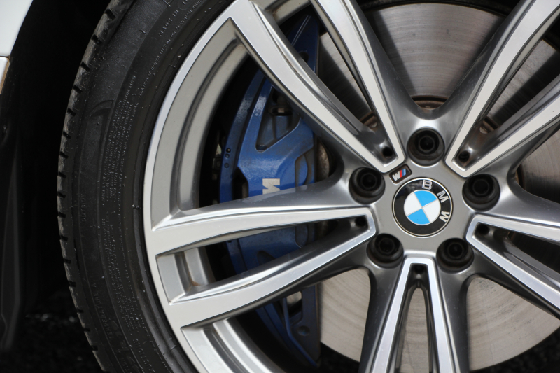 BMW 6シリーズ 630i ｸﾞﾗﾝﾂｰﾘｽﾓ Mｽﾎﾟｰﾂ ｾﾚｸﾄ&ｲﾉﾍﾞｰｼｮﾝP ﾊﾟﾉﾗﾏｻﾝﾙｰﾌ 全席ﾋｰﾀｰ黒革 ﾊｰﾏﾝｶｰﾄﾞﾝ ﾃﾞｨｽﾌﾟﾚｲｷｰ ﾘﾓｰﾄﾊﾟｰｷﾝｸﾞﾘｱｼｰﾄ可倒調整 ｼﾞｪｽﾁｬｰｺﾝﾄﾛｰﾙ LEDﾍｯﾄﾞﾗｲﾄ 360度ｶﾒﾗ HUD 追従ACC ﾜｲﾔﾚｽ充電 4ｿﾞｰﾝｴｱｺﾝ 2年保証