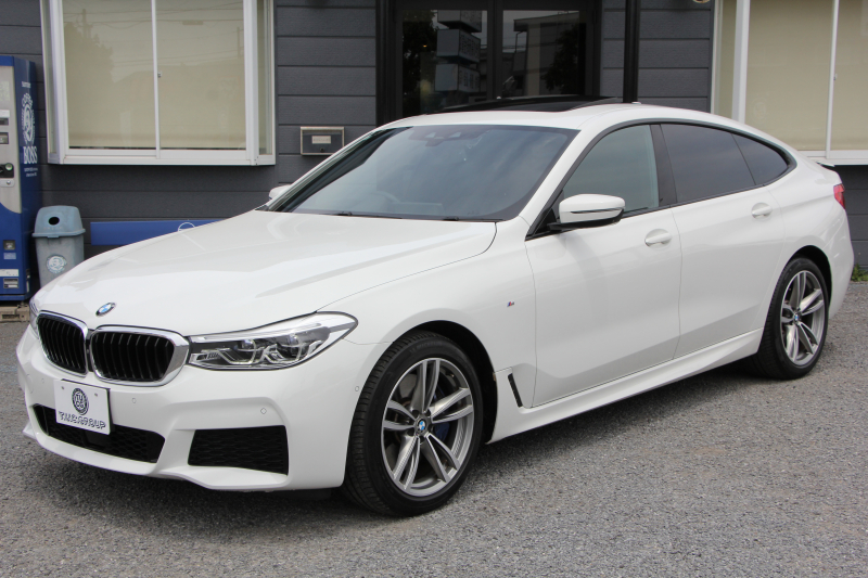 BMW 6シリーズ 630i ｸﾞﾗﾝﾂｰﾘｽﾓ Mｽﾎﾟｰﾂ ｾﾚｸﾄ&ｲﾉﾍﾞｰｼｮﾝP ﾊﾟﾉﾗﾏｻﾝﾙｰﾌ 全席ﾋｰﾀｰ黒革 ﾊｰﾏﾝｶｰﾄﾞﾝ ﾃﾞｨｽﾌﾟﾚｲｷｰ ﾘﾓｰﾄﾊﾟｰｷﾝｸﾞﾘｱｼｰﾄ可倒調整 ｼﾞｪｽﾁｬｰｺﾝﾄﾛｰﾙ LEDﾍｯﾄﾞﾗｲﾄ 360度ｶﾒﾗ HUD 追従ACC ﾜｲﾔﾚｽ充電 4ｿﾞｰﾝｴｱｺﾝ 2年保証