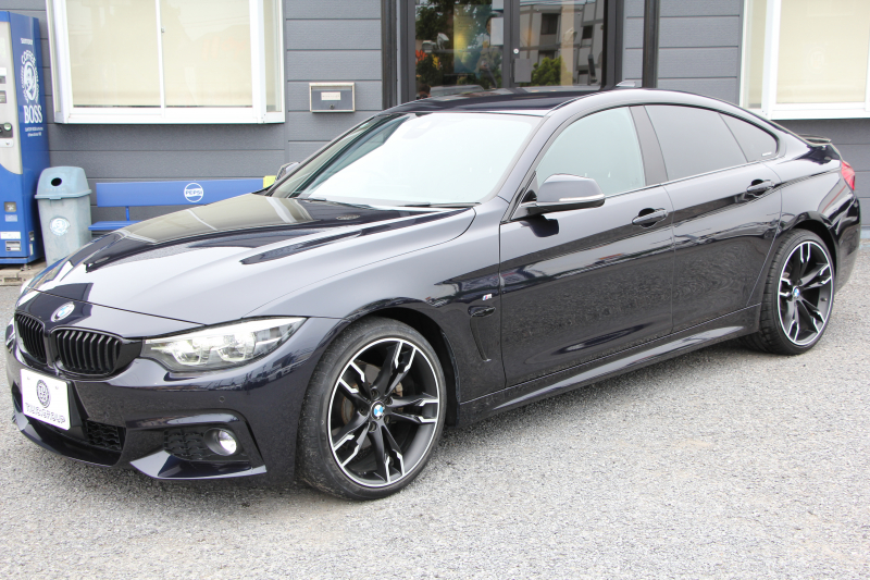 BMW 4シリーズ 420i ｸﾞﾗﾝｸｰﾍﾟMｽﾎﾟｰﾂ LCI後期 ｼｰﾄﾋｰﾀｰ 柿本einsatzﾏﾌﾗｰ 19AW LEDﾍｯﾄﾞﾗｲﾄ&ﾃｰﾙ&ﾌｫｸﾞﾗｲﾄ 追従ACC ﾀｯﾁ画面HDDﾅﾋﾞﾌﾙｾｸﾞTV 液晶ﾒｰﾀｰ ﾌﾞﾗｯｸｸﾞﾘﾙ ﾄﾗﾝｸｽﾎﾟｲﾗｰ 電動ﾄﾗﾝｸ ﾊﾟﾄﾞﾙｼﾌﾄ 専用ｴｱﾛ 2年保証
