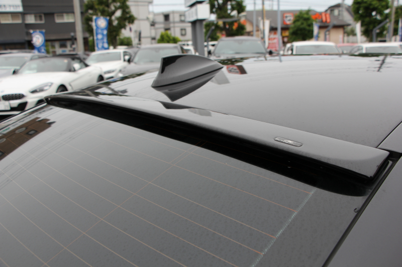 BMW 5シリーズ 540i Xdrive Mｽﾎﾟｰﾂ ｾﾚｸﾄ&ｺﾝﾌｫｰﾄP 4WD ACｼｭﾆｯﾂｧｰｴｱﾛ&ﾏﾌﾗｰ 変更後ﾒｰﾀｰ ｻﾝﾙｰﾌ 直6ﾀｰﾎﾞ全席ﾋｰﾀｰ黒革 ﾊｰﾏﾝｶｰﾄﾞﾝ ｺﾝﾌｫｰﾄｼｰﾄ&ﾏｯｻｰｼﾞ&ｱｸﾃｨﾌﾞﾍﾞﾝﾁﾚｰｼｮﾝ HUD ｼﾞｪｽﾁｬｰC 4ｿﾞｰﾝｴｱｺﾝ individual20AW 2年保証