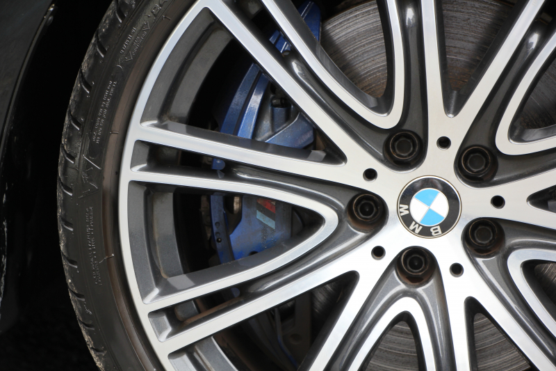 BMW 5シリーズ 540i Xdrive Mｽﾎﾟｰﾂ ｾﾚｸﾄ&ｺﾝﾌｫｰﾄP 4WD ACｼｭﾆｯﾂｧｰｴｱﾛ&ﾏﾌﾗｰ 変更後ﾒｰﾀｰ ｻﾝﾙｰﾌ 直6ﾀｰﾎﾞ全席ﾋｰﾀｰ黒革 ﾊｰﾏﾝｶｰﾄﾞﾝ ｺﾝﾌｫｰﾄｼｰﾄ&ﾏｯｻｰｼﾞ&ｱｸﾃｨﾌﾞﾍﾞﾝﾁﾚｰｼｮﾝ HUD ｼﾞｪｽﾁｬｰC 4ｿﾞｰﾝｴｱｺﾝ individual20AW 2年保証