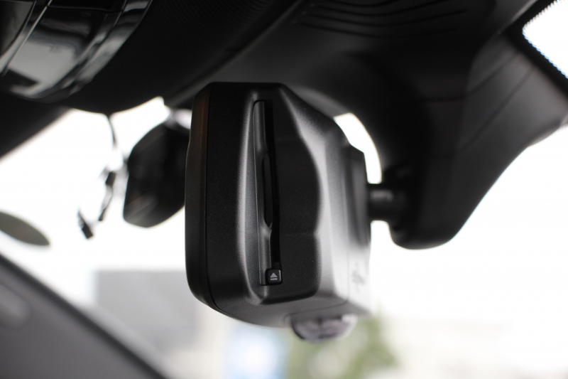 BMW 5シリーズ 540i Xdrive Mｽﾎﾟｰﾂ ｾﾚｸﾄ&ｺﾝﾌｫｰﾄP 4WD ACｼｭﾆｯﾂｧｰｴｱﾛ&ﾏﾌﾗｰ 変更後ﾒｰﾀｰ ｻﾝﾙｰﾌ 直6ﾀｰﾎﾞ全席ﾋｰﾀｰ黒革 ﾊｰﾏﾝｶｰﾄﾞﾝ ｺﾝﾌｫｰﾄｼｰﾄ&ﾏｯｻｰｼﾞ&ｱｸﾃｨﾌﾞﾍﾞﾝﾁﾚｰｼｮﾝ HUD ｼﾞｪｽﾁｬｰC 4ｿﾞｰﾝｴｱｺﾝ individual20AW 2年保証