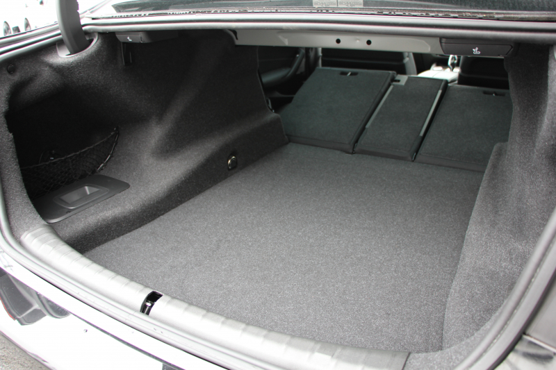 BMW 5シリーズ 540i Xdrive Mｽﾎﾟｰﾂ ｾﾚｸﾄ&ｺﾝﾌｫｰﾄP 4WD ACｼｭﾆｯﾂｧｰｴｱﾛ&ﾏﾌﾗｰ 変更後ﾒｰﾀｰ ｻﾝﾙｰﾌ 直6ﾀｰﾎﾞ全席ﾋｰﾀｰ黒革 ﾊｰﾏﾝｶｰﾄﾞﾝ ｺﾝﾌｫｰﾄｼｰﾄ&ﾏｯｻｰｼﾞ&ｱｸﾃｨﾌﾞﾍﾞﾝﾁﾚｰｼｮﾝ HUD ｼﾞｪｽﾁｬｰC 4ｿﾞｰﾝｴｱｺﾝ individual20AW 2年保証