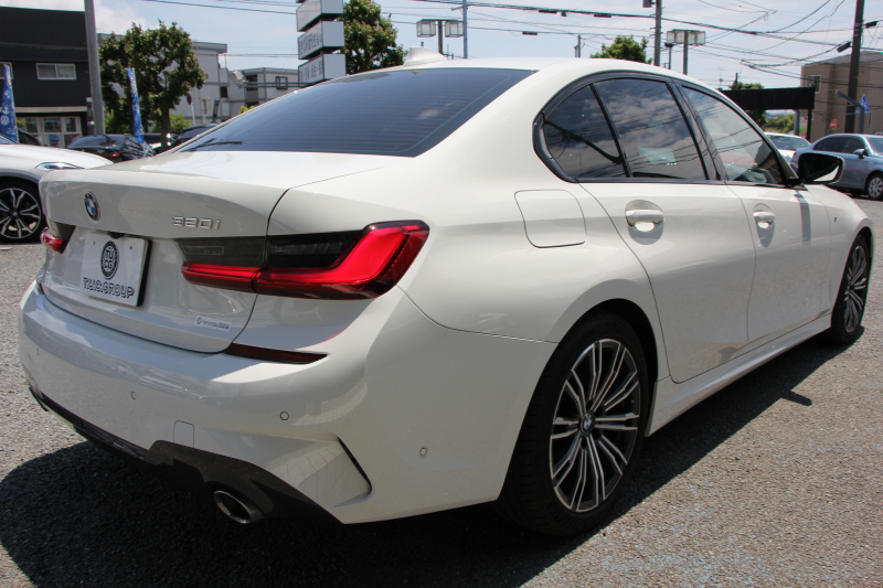 BMW 3シリーズ 320i Mｽﾎﾟｰﾂ ｺﾝﾌｫｰﾄP 1ｵｰﾅ 360度ｶﾒﾗ ｼｰﾄﾋｰﾀｰ ﾌﾙｾｸﾞTV 追従ACC ｽﾃｱﾘﾝｸﾞｻﾎﾟｰﾄ BMWﾗｲﾌﾞｺｯｸﾋﾟｯﾄﾞLEDﾍｯﾄﾞﾗｲﾄ ｵｰﾄﾊｲﾋﾞｰﾑ ﾜｲﾔﾚｽ充電 Pｱｼｽﾄ ﾊｰﾌﾚｻﾞｰ 電動ﾄﾗﾝｸ 3ｿﾞｰﾝｴｱｺﾝ ｱｯﾌﾟﾙｶｰﾌﾟﾚｲ 2年保証