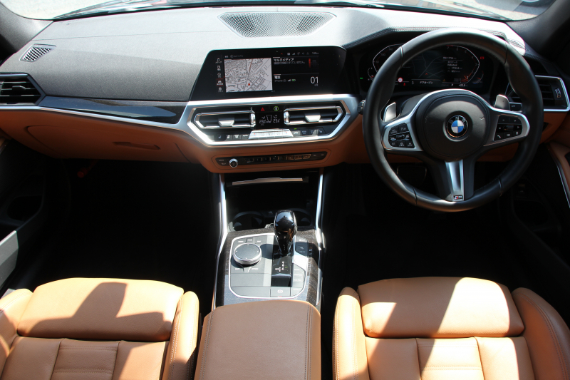 BMW 3シリーズ 320i Mｽﾎﾟｰﾂ Mｽﾎﾟｰﾂｼｰﾄﾊﾟｯｹｰｼﾞ1ｵ-ﾅ ｺﾆｬｯｸﾚｻﾞｰ ﾋｰﾀｰ付Mｽﾎﾟｰﾂｼｰﾄ 追従ACC ｽﾃｱﾘﾝｸﾞｻﾎﾟｰﾄ ｱｯﾌﾟﾙｶｰﾌﾟﾚｲ LEDﾍｯﾄﾞﾗｲﾄ ｵｰﾄﾊｲﾋﾞｰﾑ BMWﾗｲﾌﾞｺｯｸﾋﾟｯﾄﾞHDDﾅﾋﾞﾊﾟｰｷﾝｸﾞｱｼｽﾄ 18AW 専用ｴｱﾛ ｽﾏｰﾄｷｰ 2年保証