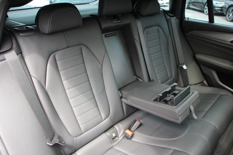 BMW X4 Xdrive30i Mｽﾎﾟｰﾂ ｾﾚｸﾄ&ｲﾉﾍﾞｰｼｮﾝP ﾊﾟﾉﾗﾏｻﾝR 全席ﾋｰﾀｰ黒革 ｱｸﾃｨﾌﾞﾍﾞﾝﾁﾚｰｼｮﾝ ﾃﾞｨｽﾌﾟﾚｲｷｰ ﾊｰﾏﾝｶｰﾄﾞﾝ ｼﾞｪｽﾁｬｰC 追従ACC HUD ﾀｯﾁ画面HDDﾅﾋﾞ360度ｶﾒﾗ LEDﾍｯﾄﾞﾗｲﾄ 電動ﾄﾗﾝｸ 2年保証