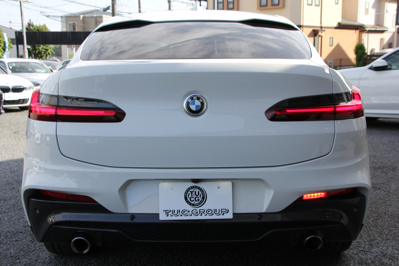 BMW X4 Xdrive30i Mｽﾎﾟｰﾂ ｾﾚｸﾄ&ｲﾉﾍﾞｰｼｮﾝP ﾊﾟﾉﾗﾏｻﾝR 全席ﾋｰﾀｰ黒革 ｱｸﾃｨﾌﾞﾍﾞﾝﾁﾚｰｼｮﾝ ﾃﾞｨｽﾌﾟﾚｲｷｰ ﾊｰﾏﾝｶｰﾄﾞﾝ ｼﾞｪｽﾁｬｰC 追従ACC HUD ﾀｯﾁ画面HDDﾅﾋﾞ360度ｶﾒﾗ LEDﾍｯﾄﾞﾗｲﾄ 電動ﾄﾗﾝｸ 2年保証