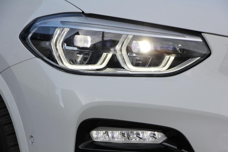 BMW X4 Xdrive30i Mｽﾎﾟｰﾂ ｾﾚｸﾄ&ｲﾉﾍﾞｰｼｮﾝP ﾊﾟﾉﾗﾏｻﾝR 全席ﾋｰﾀｰ黒革 ｱｸﾃｨﾌﾞﾍﾞﾝﾁﾚｰｼｮﾝ ﾃﾞｨｽﾌﾟﾚｲｷｰ ﾊｰﾏﾝｶｰﾄﾞﾝ ｼﾞｪｽﾁｬｰC 追従ACC HUD ﾀｯﾁ画面HDDﾅﾋﾞ360度ｶﾒﾗ LEDﾍｯﾄﾞﾗｲﾄ 電動ﾄﾗﾝｸ 2年保証