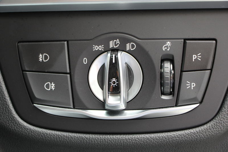 BMW X4 Xdrive30i Mｽﾎﾟｰﾂ ｾﾚｸﾄ&ｲﾉﾍﾞｰｼｮﾝP ﾊﾟﾉﾗﾏｻﾝR 全席ﾋｰﾀｰ黒革 ｱｸﾃｨﾌﾞﾍﾞﾝﾁﾚｰｼｮﾝ ﾃﾞｨｽﾌﾟﾚｲｷｰ ﾊｰﾏﾝｶｰﾄﾞﾝ ｼﾞｪｽﾁｬｰC 追従ACC HUD ﾀｯﾁ画面HDDﾅﾋﾞ360度ｶﾒﾗ LEDﾍｯﾄﾞﾗｲﾄ 電動ﾄﾗﾝｸ 2年保証