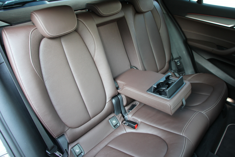 BMW X2 Xdrive20i MｽﾎﾟｰﾂX ﾃﾞﾋﾞｭｰ&ｾﾚｸﾄP ﾊｲﾗｲﾝ 4WD ﾊﾟﾉﾗﾏｻﾝﾙｰﾌ ｺﾝﾌｫｰﾄP 追従ACC HUD ﾋｰﾀｰ茶革 電動ｼｰﾄ 20AW ﾀｯﾁ画面HDDﾅﾋﾞBｶﾒﾗ Pｱｼｽﾄ ﾌﾙｾｸﾞTV CD&DVD再生可能 Bluetooth接続 Mﾘﾔｽﾎﾟｲﾗｰ 電動ﾄﾗﾝｸ LEDﾍｯﾄﾞﾗｲﾄ ｽﾏｰﾄｷｰ 8速AT 2年保証