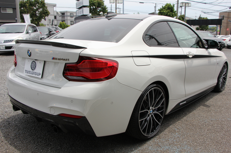 BMW 2シリーズ M240i ｸｰﾍﾟ後期 ﾌｪｲｽﾘﾌﾄ後 B58新ｴﾝｼﾞﾝ 直6ﾀｰﾎﾞ340馬力 ｺｰﾗﾙﾚｯﾄﾞﾚｻﾞｰ Mﾊﾟﾌｫｰﾏﾝｽｴｱﾛ&19AW H&Rｻｽ ｱﾀﾞﾌﾟﾃｨﾌﾞMｻｽ LEDﾍｯﾄﾞﾗｲﾄ&ﾃｰﾙ 追従ACC ﾀｯﾁ画面HDDﾅﾋﾞPｱｼｽﾄ ﾊﾟﾄﾞﾙｼﾌﾄ 2年保証