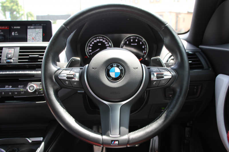 BMW 2シリーズ M240i ｸｰﾍﾟ後期 ﾌｪｲｽﾘﾌﾄ後 B58新ｴﾝｼﾞﾝ 直6ﾀｰﾎﾞ340馬力 ｺｰﾗﾙﾚｯﾄﾞﾚｻﾞｰ Mﾊﾟﾌｫｰﾏﾝｽｴｱﾛ&19AW H&Rｻｽ ｱﾀﾞﾌﾟﾃｨﾌﾞMｻｽ LEDﾍｯﾄﾞﾗｲﾄ&ﾃｰﾙ 追従ACC ﾀｯﾁ画面HDDﾅﾋﾞPｱｼｽﾄ ﾊﾟﾄﾞﾙｼﾌﾄ 2年保証