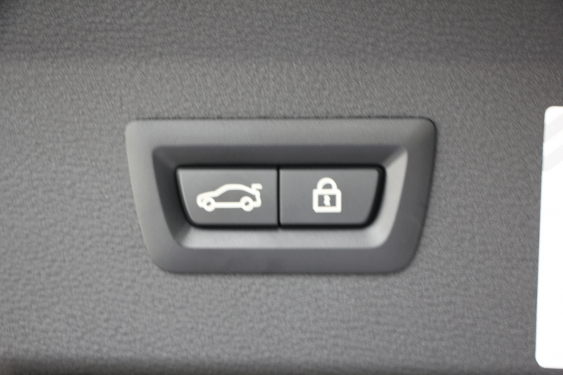 BMW X1 Xdrive18d Xﾗｲﾝ ﾊｲﾗｲﾝ&ｺﾝﾌｫｰﾄP LCI後期 希少色ﾕｰｶﾘﾍﾞｰｼﾞｭ ﾌｪｲｽﾘﾌﾄ後 ﾋｰﾀｰ茶革 追従ACC 電動ｼｰﾄ ﾌﾙｾｸﾞTV LEDﾍｯﾄﾞﾗｲﾄ 電動ﾄﾗﾝｸ ﾀｯﾁ画面ﾅﾋﾞ衝突軽減ﾌﾞﾚｰｷ 車線逸脱警告 歩行者警告 18AW ｳｯﾄﾞﾊﾟﾈﾙ 2年保証