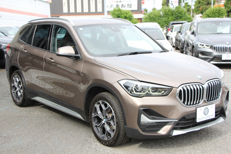 BMW X1 Xdrive18d Xﾗｲﾝ ﾊｲﾗｲﾝ&ｺﾝﾌｫｰﾄP LCI後期 希少色ﾕｰｶﾘﾍﾞｰｼﾞｭ ﾌｪｲｽﾘﾌﾄ後 ﾋｰﾀｰ茶革 追従ACC 電動ｼｰﾄ ﾌﾙｾｸﾞTV LEDﾍｯﾄﾞﾗｲﾄ 電動ﾄﾗﾝｸ ﾀｯﾁ画面ﾅﾋﾞ衝突軽減ﾌﾞﾚｰｷ 車線逸脱警告 歩行者警告 18AW ｳｯﾄﾞﾊﾟﾈﾙ 2年保証