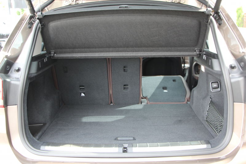 BMW X1 Xdrive18d Xﾗｲﾝ ﾊｲﾗｲﾝ&ｺﾝﾌｫｰﾄP LCI後期 希少色ﾕｰｶﾘﾍﾞｰｼﾞｭ ﾌｪｲｽﾘﾌﾄ後 ﾋｰﾀｰ茶革 追従ACC 電動ｼｰﾄ ﾌﾙｾｸﾞTV LEDﾍｯﾄﾞﾗｲﾄ 電動ﾄﾗﾝｸ ﾀｯﾁ画面ﾅﾋﾞ衝突軽減ﾌﾞﾚｰｷ 車線逸脱警告 歩行者警告 18AW ｳｯﾄﾞﾊﾟﾈﾙ 2年保証