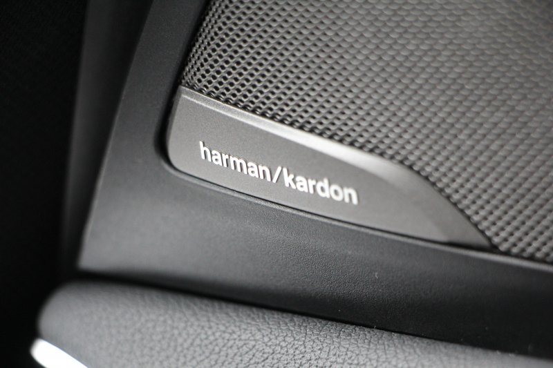 BMW X3 M40d ｾﾚｸﾄP 326馬力 3.0LﾃﾞｨｰｾﾞﾙﾀｰﾎﾞﾊﾟﾉﾗﾏｻﾝR ﾍﾞﾝﾁﾚｰｼｮﾝ 全席ﾋｰﾀｰ茶革 ﾊｰﾏﾝｶｰﾄﾞﾝｻｳﾝﾄﾞHUD 専用21AW Mｽﾎﾟｰﾂﾃﾞﾌ&ﾌﾞﾚｰｷ 追従ACC ｽﾃｱﾘﾝｸﾞｻﾎﾟｰﾄ ﾀｯﾁ画面HDDﾅﾋﾞTV 360度ｶﾒﾗ ｱﾝﾋﾞｴﾝﾄﾗｲﾄ 電動ﾄﾗﾝｸ LEDﾍｯﾄﾞﾗｲﾄ 2年保証