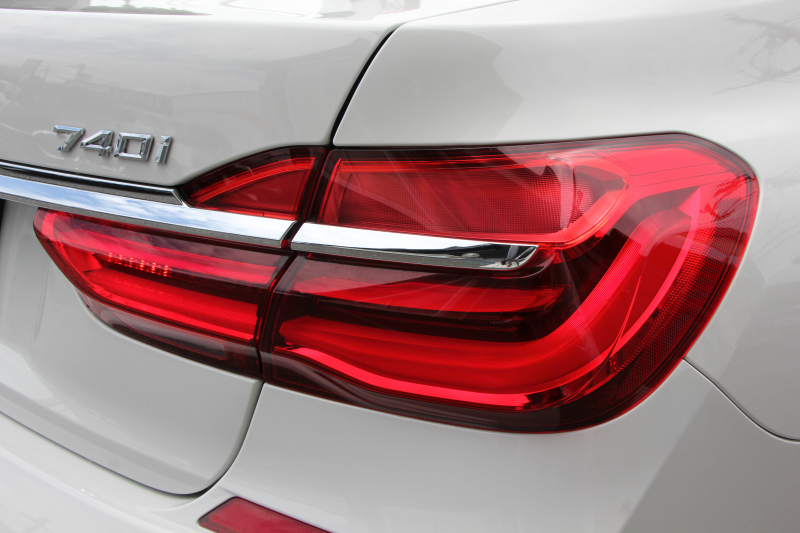 BMW 7シリーズ 740i Mｽﾎﾟｰﾂ ｻﾝﾙｰﾌ 全席ﾋｰﾀｰ黒革 ﾚｰｻﾞｰﾗｲﾄ ﾅｯﾊﾟﾚｻﾞｰ&ﾏｯｻｰｼﾞ&ﾍﾞﾝﾁﾚｰｼｮﾝ 追従ACC HUD ﾀｯﾁ画面HDDﾅﾋﾞTV ｼﾞｪｽﾁｬｰC 360度ｶﾒﾗ 全ﾄﾞｱｿﾌﾄｸﾛｰｽﾞｵﾌﾟｼｮﾝ20AW ｽﾃｱﾘﾝｸﾞｻﾎﾟｰﾄ ｵｰﾄﾊｲﾋﾞｰﾑ 2年保証