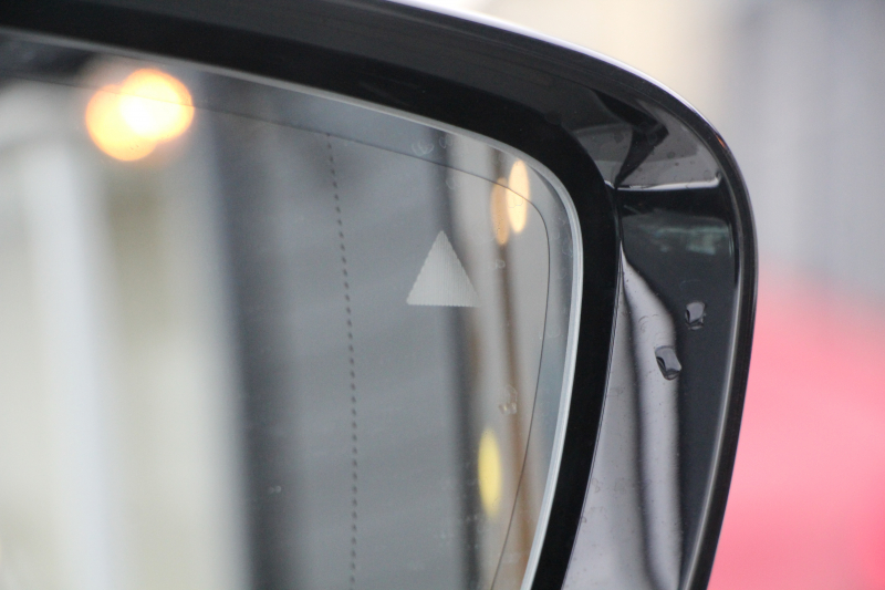 BMW 3シリーズ 318i 40thｱﾆﾊﾞｰｻﾘｰED 300台限定車 1ｵｰﾅ ｺﾝﾌｫｰﾄP ｺﾆｬｯｸﾚｻﾞｰ 追従ACC ｽﾃｱﾘﾝｸﾞｻﾎﾟｰﾄ LEDﾍｯﾄﾞﾗｲﾄ ｵｰﾄﾊｲﾋﾞｰﾑ ﾀｯﾁ画面HDDﾅﾋﾞｱｯﾌﾟﾙｶｰﾌﾟﾚｲ LEDﾍｯﾄﾞﾗｲﾄ ｵｰﾄﾊｲﾋﾞｰﾑ 電動ﾄﾗﾝｸ ﾊﾟｰｷﾝｸﾞｱｼｽﾄ 2年保証