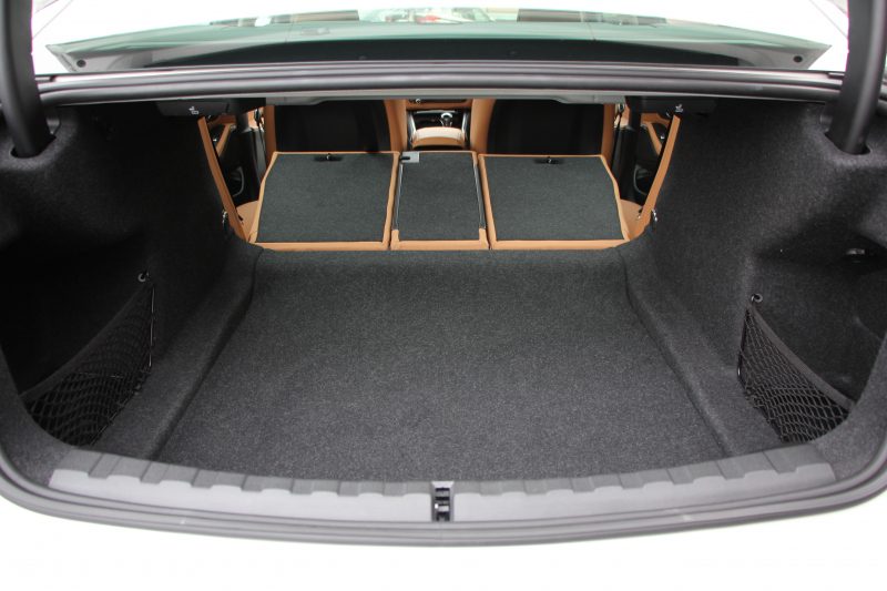 BMW 3シリーズ 318i 40thｱﾆﾊﾞｰｻﾘｰED 300台限定車 1ｵｰﾅ ｺﾝﾌｫｰﾄP ｺﾆｬｯｸﾚｻﾞｰ 追従ACC ｽﾃｱﾘﾝｸﾞｻﾎﾟｰﾄ LEDﾍｯﾄﾞﾗｲﾄ ｵｰﾄﾊｲﾋﾞｰﾑ ﾀｯﾁ画面HDDﾅﾋﾞｱｯﾌﾟﾙｶｰﾌﾟﾚｲ LEDﾍｯﾄﾞﾗｲﾄ ｵｰﾄﾊｲﾋﾞｰﾑ 電動ﾄﾗﾝｸ ﾊﾟｰｷﾝｸﾞｱｼｽﾄ 2年保証