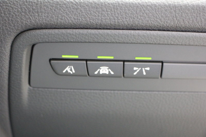 BMW 4シリーズ 420i ｸﾞﾗﾝｸｰﾍﾟMｽﾎﾟｰﾂ 最終ﾓﾃﾞﾙ 専用LEDｽﾓｰｸﾃｰﾙ&ｴｱﾛﾘｱﾃﾞｨﾌｭｰｻﾞｰ NEWﾙｰﾑﾐﾗｰ 追従ACC ﾚｰﾝC警告 LEDﾍｯﾄﾞﾗｲﾄ&ﾃｰﾙ ｼｰﾄﾋｰﾀｰ ﾀｯﾁ画面HDDﾅﾋﾞTV 液晶ﾒｰﾀｰ 衝突軽減ﾌﾞﾚｰｷ 車線逸脱警告 歩行者警告 Bｶﾒﾗ Bluetooth接続 ﾊﾟﾄﾞﾙｼﾌﾄ 2年保証