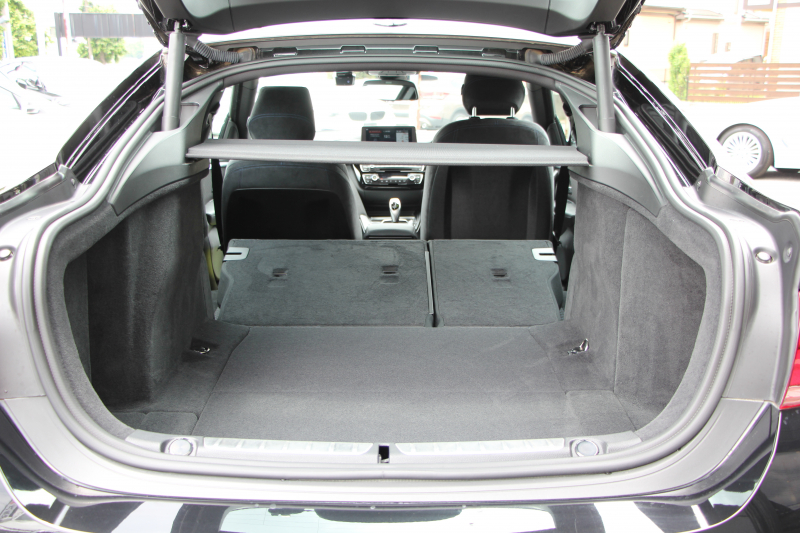 BMW 4シリーズ 420i ｸﾞﾗﾝｸｰﾍﾟMｽﾎﾟｰﾂ 最終ﾓﾃﾞﾙ 専用LEDｽﾓｰｸﾃｰﾙ&ｴｱﾛﾘｱﾃﾞｨﾌｭｰｻﾞｰ NEWﾙｰﾑﾐﾗｰ 追従ACC ﾚｰﾝC警告 LEDﾍｯﾄﾞﾗｲﾄ&ﾃｰﾙ ｼｰﾄﾋｰﾀｰ ﾀｯﾁ画面HDDﾅﾋﾞTV 液晶ﾒｰﾀｰ 衝突軽減ﾌﾞﾚｰｷ 車線逸脱警告 歩行者警告 Bｶﾒﾗ Bluetooth接続 ﾊﾟﾄﾞﾙｼﾌﾄ 2年保証