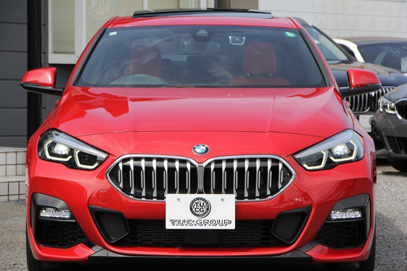 BMW 2シリーズ 218d ｸﾞﾗﾝｸｰﾍﾟMｽﾎﾟｰﾂ EDJOY+ ﾌﾟﾗｽP 1ｵﾅ ﾊﾟﾉﾗﾏｻﾝR ﾏｸﾞﾏﾚｯﾄﾞﾚｻﾞｰ ｼｰﾄﾋｰﾀｰ&ﾗﾝﾊﾞｰｻﾎﾟｰﾄ 燃費21.3km/L 追従ACC LEDﾍｯﾄﾞﾗｲﾄ ｲﾙﾐﾎﾞｽﾄﾝﾄﾘﾑ ﾀｯﾁ画面HDDﾅﾋﾞApplecarplay Pｱｼｽﾄ 後退ｱｼｽﾄ 2年保証