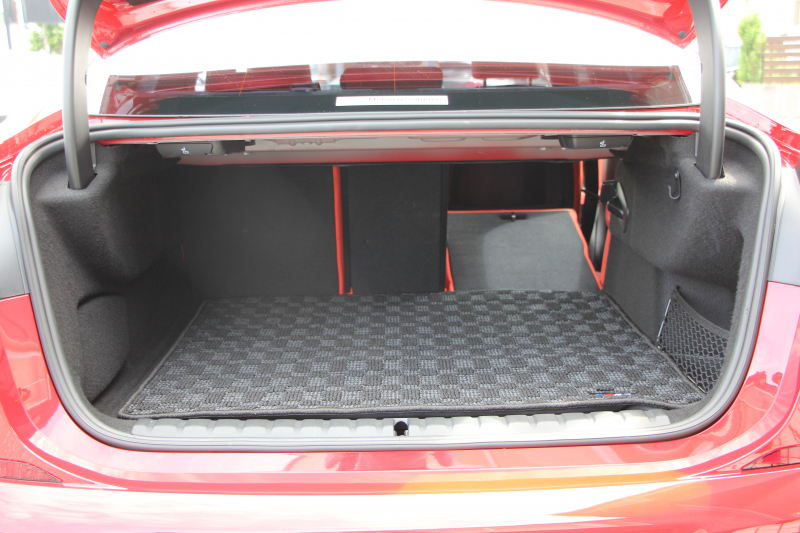 BMW 2シリーズ 218d ｸﾞﾗﾝｸｰﾍﾟMｽﾎﾟｰﾂ EDJOY+ ﾌﾟﾗｽP 1ｵﾅ ﾊﾟﾉﾗﾏｻﾝR ﾏｸﾞﾏﾚｯﾄﾞﾚｻﾞｰ ｼｰﾄﾋｰﾀｰ&ﾗﾝﾊﾞｰｻﾎﾟｰﾄ 燃費21.3km/L 追従ACC LEDﾍｯﾄﾞﾗｲﾄ ｲﾙﾐﾎﾞｽﾄﾝﾄﾘﾑ ﾀｯﾁ画面HDDﾅﾋﾞApplecarplay Pｱｼｽﾄ 後退ｱｼｽﾄ 2年保証