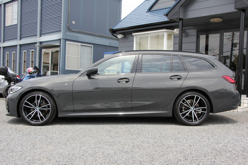 BMW 3シリーズ 320d Xdrive ﾂｰﾘﾝｸﾞMｽﾎﾟｰﾂ ﾃﾞﾋﾞｭｰ&ｲﾉﾍﾞｰｼｮﾝ&ｺﾝﾌｫｰﾄP 1ｵﾅ  individualｶﾗｰ ﾚｰｻﾞｰﾗｲﾄ ﾋｰﾀｰ付ｵｲｽﾀｰﾚｻﾞｰ HUD ｼﾞｪｽﾁｬｰｺﾝﾄﾛｰﾙ ｱｯﾌﾟﾙｶｰﾌﾟﾚｲ BMWﾗｲﾌﾞｺｯｸﾋﾟｯﾄﾞﾜｲﾔﾚｽ充電 電動ﾄﾗﾝｸ 追従ACC ｽﾃｱﾘﾝｸﾞｻﾎﾟｰﾄ 2年保証