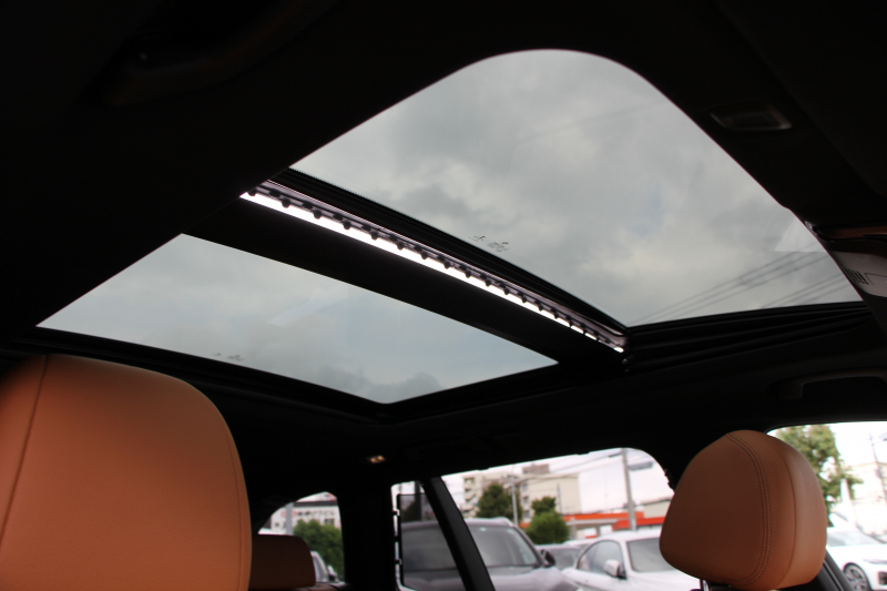 BMW 5シリーズ 530i ﾂｰﾘﾝｸﾞMｽﾎﾟｰﾂ ｾﾚｸﾄP 後期 252馬力 ﾊﾟﾉﾗﾏｻﾝﾙｰﾌ ｺﾆｬｯｸﾚｻﾞｰ 全席ﾋｰﾀｰ ﾊｰﾏﾝｶｰﾄﾞﾝｻﾗｳﾝﾄﾞｱﾀﾞﾌﾟﾃｨﾌﾞｻｽ 19AW Mspﾌﾞﾚｰｷ LEDﾍｯﾄﾞﾗｲﾄ ｵｰﾄﾊｲﾋﾞｰﾑ 360度ｶﾒﾗ ｱｯﾌﾟﾙｶｰﾌﾟﾚｲ BMWﾗｲﾌﾞｺｯｸﾋﾟｯﾄ 2年保証