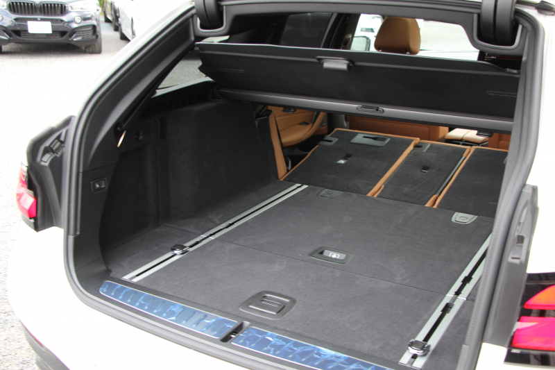 BMW 5シリーズ 530i ﾂｰﾘﾝｸﾞMｽﾎﾟｰﾂ ｾﾚｸﾄP 後期 252馬力 ﾊﾟﾉﾗﾏｻﾝﾙｰﾌ ｺﾆｬｯｸﾚｻﾞｰ 全席ﾋｰﾀｰ ﾊｰﾏﾝｶｰﾄﾞﾝｻﾗｳﾝﾄﾞｱﾀﾞﾌﾟﾃｨﾌﾞｻｽ 19AW Mspﾌﾞﾚｰｷ LEDﾍｯﾄﾞﾗｲﾄ ｵｰﾄﾊｲﾋﾞｰﾑ 360度ｶﾒﾗ ｱｯﾌﾟﾙｶｰﾌﾟﾚｲ BMWﾗｲﾌﾞｺｯｸﾋﾟｯﾄ 2年保証