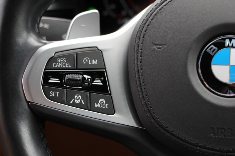 BMW 5シリーズ 530i ﾂｰﾘﾝｸﾞMｽﾎﾟｰﾂ ｾﾚｸﾄP 後期 252馬力 ﾊﾟﾉﾗﾏｻﾝﾙｰﾌ ｺﾆｬｯｸﾚｻﾞｰ 全席ﾋｰﾀｰ ﾊｰﾏﾝｶｰﾄﾞﾝｻﾗｳﾝﾄﾞｱﾀﾞﾌﾟﾃｨﾌﾞｻｽ 19AW Mspﾌﾞﾚｰｷ LEDﾍｯﾄﾞﾗｲﾄ ｵｰﾄﾊｲﾋﾞｰﾑ 360度ｶﾒﾗ ｱｯﾌﾟﾙｶｰﾌﾟﾚｲ BMWﾗｲﾌﾞｺｯｸﾋﾟｯﾄ 2年保証