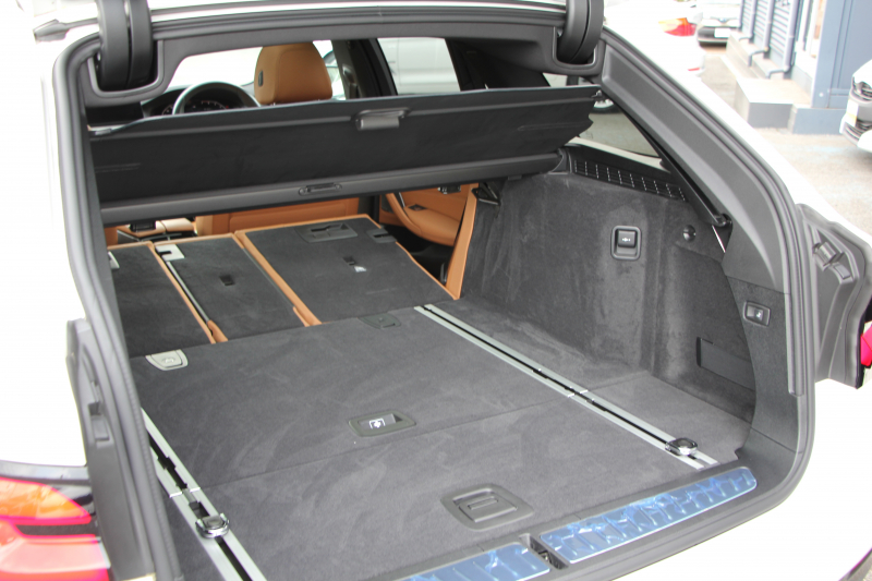 BMW 5シリーズ 530i ﾂｰﾘﾝｸﾞMｽﾎﾟｰﾂ ｾﾚｸﾄP 後期 252馬力 ﾊﾟﾉﾗﾏｻﾝﾙｰﾌ ｺﾆｬｯｸﾚｻﾞｰ 全席ﾋｰﾀｰ ﾊｰﾏﾝｶｰﾄﾞﾝｻﾗｳﾝﾄﾞｱﾀﾞﾌﾟﾃｨﾌﾞｻｽ 19AW Mspﾌﾞﾚｰｷ LEDﾍｯﾄﾞﾗｲﾄ ｵｰﾄﾊｲﾋﾞｰﾑ 360度ｶﾒﾗ ｱｯﾌﾟﾙｶｰﾌﾟﾚｲ BMWﾗｲﾌﾞｺｯｸﾋﾟｯﾄ 2年保証