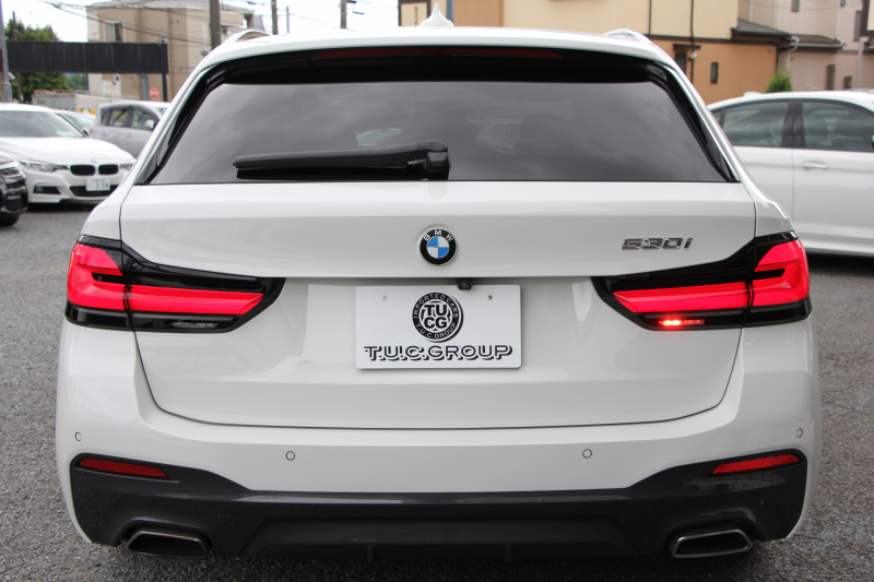BMW 5シリーズ 530i ﾂｰﾘﾝｸﾞMｽﾎﾟｰﾂ ｾﾚｸﾄP 後期 252馬力 ﾊﾟﾉﾗﾏｻﾝﾙｰﾌ ｺﾆｬｯｸﾚｻﾞｰ 全席ﾋｰﾀｰ ﾊｰﾏﾝｶｰﾄﾞﾝｻﾗｳﾝﾄﾞｱﾀﾞﾌﾟﾃｨﾌﾞｻｽ 19AW Mspﾌﾞﾚｰｷ LEDﾍｯﾄﾞﾗｲﾄ ｵｰﾄﾊｲﾋﾞｰﾑ 360度ｶﾒﾗ ｱｯﾌﾟﾙｶｰﾌﾟﾚｲ BMWﾗｲﾌﾞｺｯｸﾋﾟｯﾄ 2年保証