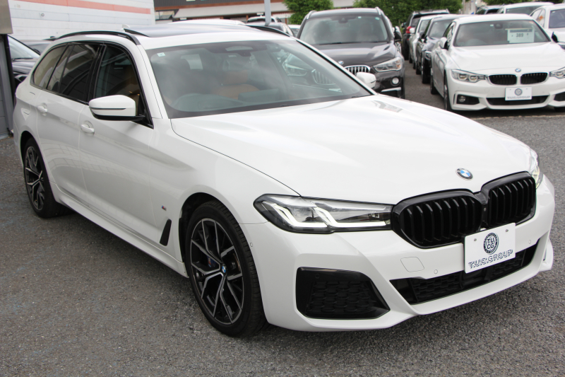 BMW 5シリーズ 530i ﾂｰﾘﾝｸﾞMｽﾎﾟｰﾂ ｾﾚｸﾄP 後期 252馬力 ﾊﾟﾉﾗﾏｻﾝﾙｰﾌ ｺﾆｬｯｸﾚｻﾞｰ 全席ﾋｰﾀｰ ﾊｰﾏﾝｶｰﾄﾞﾝｻﾗｳﾝﾄﾞｱﾀﾞﾌﾟﾃｨﾌﾞｻｽ 19AW Mspﾌﾞﾚｰｷ LEDﾍｯﾄﾞﾗｲﾄ ｵｰﾄﾊｲﾋﾞｰﾑ 360度ｶﾒﾗ ｱｯﾌﾟﾙｶｰﾌﾟﾚｲ BMWﾗｲﾌﾞｺｯｸﾋﾟｯﾄ 2年保証