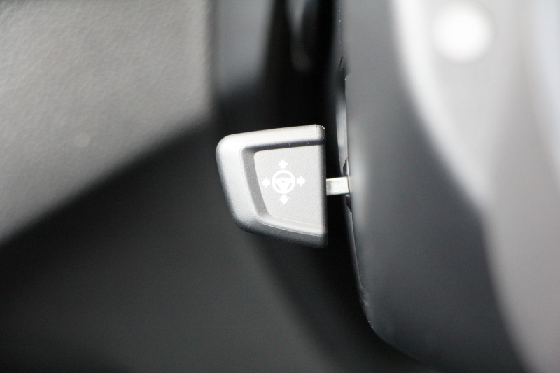 BMW 5シリーズ 530i Mｽﾎﾟｰﾂ 左ﾊﾝﾄﾞﾙ 1ｵｰﾅ ｻﾝﾙｰﾌ ｺﾝﾌｫｰﾄP ﾏｯｻｰｼﾞ&ﾍﾞﾝﾁﾚｰｼｮﾝ 全席ﾋｰﾀｰ黒革 ｺﾝﾌｫｰﾄｼｰﾄ ｿﾌﾄｸﾛｰｽﾞﾄﾞｱ HUD ｼﾞｪｽﾁｬｰC 追従ACC 360度ｶﾒﾗ ﾀｯﾁ画面HDDﾅﾋﾞLEDﾍｯﾄﾞﾗｲﾄ ｵｰﾄﾊｲﾋﾞｰﾑ 電動ﾄﾗﾝｸ 2年保証