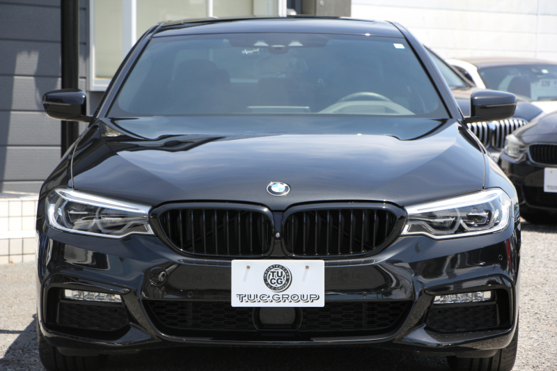 BMW 5シリーズ 530i Mｽﾎﾟｰﾂ 左ﾊﾝﾄﾞﾙ 1ｵｰﾅ ｻﾝﾙｰﾌ ｺﾝﾌｫｰﾄP ﾏｯｻｰｼﾞ&ﾍﾞﾝﾁﾚｰｼｮﾝ 全席ﾋｰﾀｰ黒革 ｺﾝﾌｫｰﾄｼｰﾄ ｿﾌﾄｸﾛｰｽﾞﾄﾞｱ HUD ｼﾞｪｽﾁｬｰC 追従ACC 360度ｶﾒﾗ ﾀｯﾁ画面HDDﾅﾋﾞLEDﾍｯﾄﾞﾗｲﾄ ｵｰﾄﾊｲﾋﾞｰﾑ 電動ﾄﾗﾝｸ 2年保証