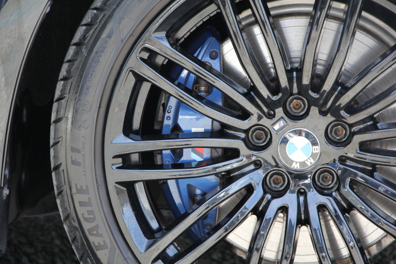 BMW 5シリーズ 530i Mｽﾎﾟｰﾂ 左ﾊﾝﾄﾞﾙ 1ｵｰﾅ ｻﾝﾙｰﾌ ｺﾝﾌｫｰﾄP ﾏｯｻｰｼﾞ&ﾍﾞﾝﾁﾚｰｼｮﾝ 全席ﾋｰﾀｰ黒革 ｺﾝﾌｫｰﾄｼｰﾄ ｿﾌﾄｸﾛｰｽﾞﾄﾞｱ HUD ｼﾞｪｽﾁｬｰC 追従ACC 360度ｶﾒﾗ ﾀｯﾁ画面HDDﾅﾋﾞLEDﾍｯﾄﾞﾗｲﾄ ｵｰﾄﾊｲﾋﾞｰﾑ 電動ﾄﾗﾝｸ 2年保証