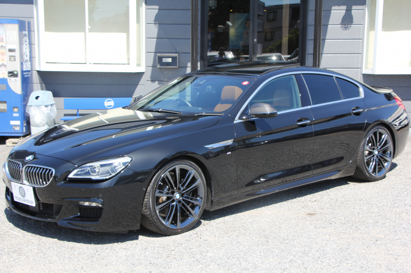 BMW 6シリーズ 640i ｸﾞﾗﾝｸｰﾍﾟｾﾚﾌﾞﾚｰｼｮﾝｴﾃﾞｨｼｮﾝ ｴｸｽｸﾙｰｼﾌﾞｽﾎﾟｰﾂ 後期 ﾌｪｲｽﾘﾌﾄ後 33台限定車 ｻﾝﾙｰﾌ MPerformance20AW ｺﾆｬｯｸ&ﾌﾞﾗｯｸｺﾝﾋﾞﾅｯﾊﾟﾚｻﾞｰ ｱﾙｶﾝﾀｰﾗﾙｰﾌ 追従ACC LEDﾍｯﾄﾞﾗｲﾄ HDDﾅﾋﾞTV ﾊｰﾏﾝK Pｱｼｽﾄ TOPﾋﾞｭｰｶﾒﾗ 2年保証