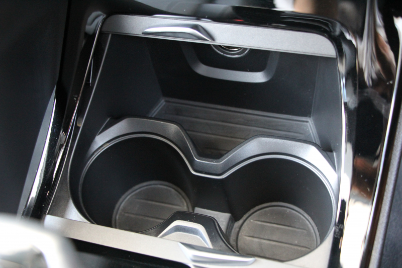 BMW X1 Xdrive18d Mｽﾎﾟｰﾂ ﾊｲﾗｲﾝ ｺﾝﾌｫｰﾄP 後期 ﾌｪｲｽﾘﾌﾄ後 ﾋｰﾀｰ黒革 電動ｼｰﾄ LEDﾍｯﾄﾞﾗｲﾄ 追従ACC 変更後ﾀｯﾁﾊﾟﾈﾙ対応HDDﾅﾋﾞ新ﾒｰﾀｰ Bluetooth接続 Pｱｼｽﾄ Bｶﾒﾗ 電動ﾄﾗﾝｸ 衝突軽減ﾌﾞﾚｰｷ 車線逸脱警告 歩行者警告 2年保証