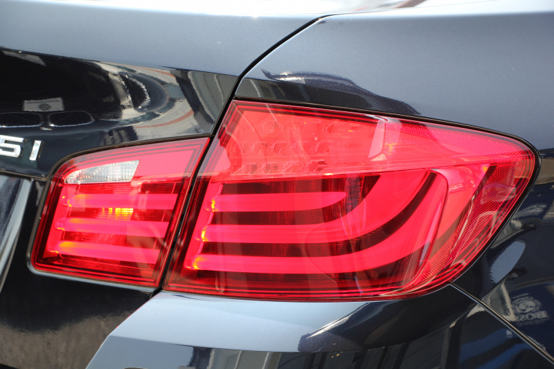 BMW 5シリーズ 535i Mｽﾎﾟｰﾂ 直6ﾀｰﾎﾞN55B30Aｴﾝｼﾞﾝ 306馬力 下取車 禁煙車 ﾋｰﾀｰ黒革 ｵﾌﾟｼｮﾝ19AW iﾄﾞﾗｲﾌﾞHDDﾅﾋﾞBluetoothｵｰﾃﾞｨｵ ﾌﾙｾｸﾞTV Bｶﾒﾗ ﾊﾟﾄﾞﾙｼﾌﾄ 専用ｴｱﾛ 8速AT ｸﾙｺﾝ LEDﾘﾝｸﾞｷｾﾉﾝ ﾐﾗｰETC ｺﾝﾌｫｰﾄｱｸｾｽ 2年保証