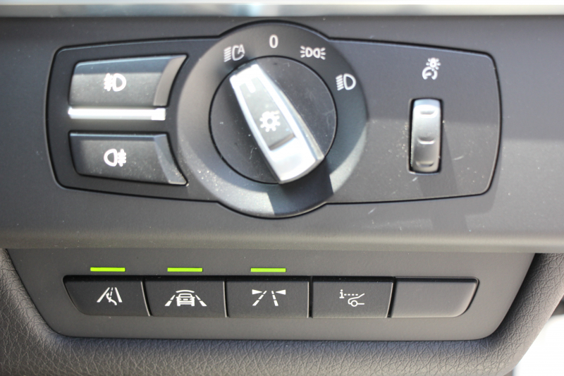 BMW 6シリーズ 640i ｸｰﾍﾟMｽﾎﾟｰﾂ 後期 ﾌｪｲｽﾘﾌﾄ後 ｻﾝﾙｰﾌ ｱｲﾎﾞﾘｰﾚｻﾞｰ 3Ddesignｴｱﾛ&ﾏﾌﾗｰ&車高調&20AW 変更後LEDﾍｯﾄﾞﾗｲﾄ 追従ACC HUD 液晶ﾒｰﾀｰ ﾚｰﾝﾁｪﾝｼﾞ警告 TOPﾋﾞｭｰ&ｻｲﾄﾞﾋﾞｭｰｶﾒﾗ Pｱｼｽﾄ HDDﾅﾋﾞTV 320馬力 直6ﾀｰﾎﾞ2年保証