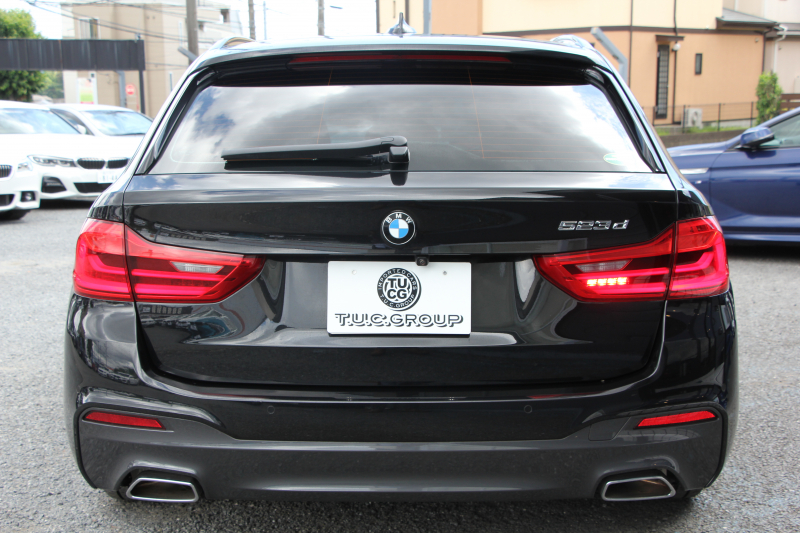 BMW 5シリーズ 523d ﾂｰﾘﾝｸﾞMｽﾎﾟｰﾂ ﾊｲﾗｲﾝ 1ｵｰﾅ 変更後ﾓﾃﾞﾙ 全席ﾋｰﾀｰ黒革 新ﾒｰﾀｰ HUD LEDﾍｯﾄﾞﾗｲﾄ 追従ACC ｽﾃｱﾘﾝｸﾞｻﾎﾟｰﾄ ｵｰﾄﾊｲﾋﾞｰﾑ ﾀｯﾁ画面HDDﾅﾋﾞTV 360度ｶﾒﾗ 電動ﾘｱｹﾞｰﾄ ﾗﾝﾊﾞｰｻﾎﾟｰﾄ 2年保証