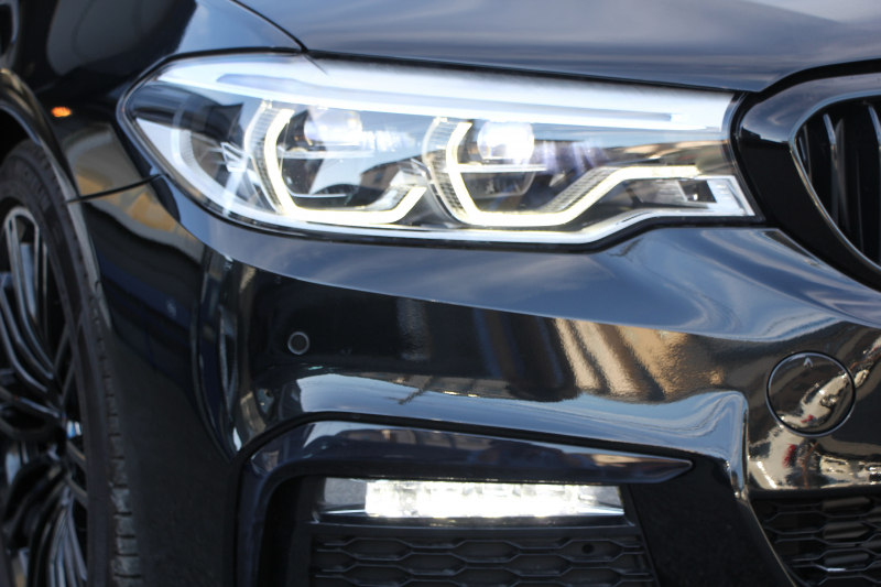 BMW 5シリーズ 523d ﾂｰﾘﾝｸﾞﾌﾞﾗｯｸｱｳﾄ 特別仕様車 1ｵﾅ HUD ﾊｰﾏﾝｶｰﾄﾞﾝ 追従ACC ｽﾃｱｻﾎﾟｰﾄ LEDﾍｯﾄﾞﾗｲﾄ ｵｰﾄﾊｲﾋﾞｰﾑ ﾀｯﾁ画面HDDﾅﾋﾞTV 360度ﾊﾟﾉﾗﾏｶﾒﾗ Pｱｼｽﾄﾌﾟﾗｽ 電動ﾄﾗﾝｸ 19AW 液晶ﾒｰﾀｰ ｽﾏｰﾄｷｰ 2年保証